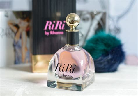 Perfume Review : RiRi By Rihanna | The Style Rawr