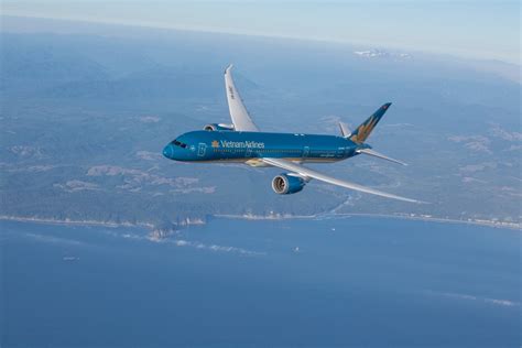 Vietnam Airlines kỷ niệm 1 năm mở đường bay thẳng Việt Mỹ