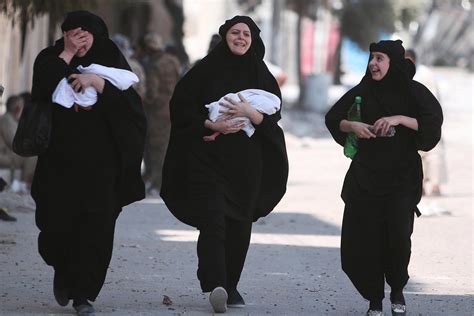 Imágenes De La Libertad Tras Dos Años De Infierno Isis Debió Abandonar Manbij