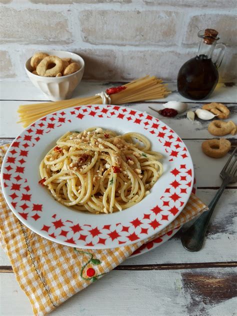 SPAGHETTI AGLIO OLIO PEPERONCINO AMMOLLICATI Ketty Cucino Oggi