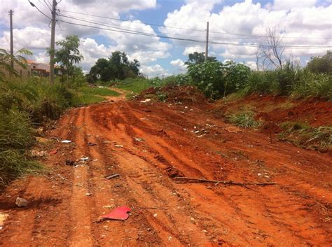 Melhorias Prefeitura De Birigui Realiza Limpeza Na Rua Durval Tanaka