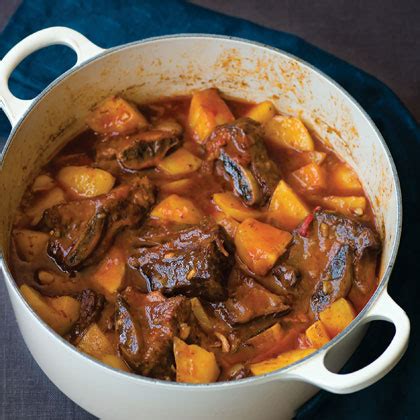 Paprika Short-rib Beef Stew Recipe – Sunset Magazine