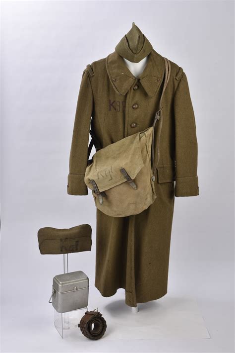 Ensemble de prisonnier de guerre français 1940 Aiolfi G b r