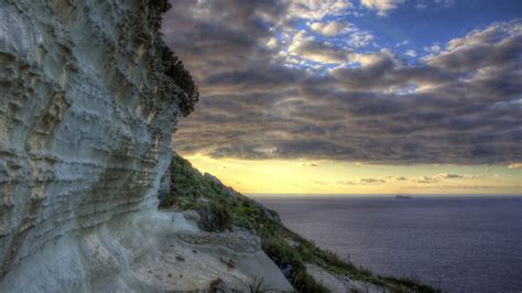 Interpreting the heritage of Dingli Cliffs - The Cliffs