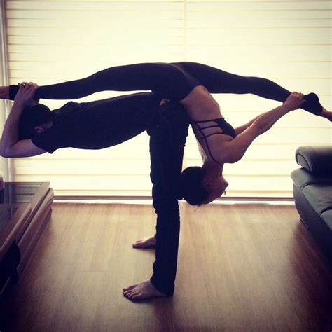 Cool Partner Split Acro Yoga Acro Yoga Poses Couples Yoga