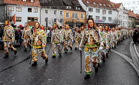 Fasnet Br Unlingen Im Z Hringerst Dle Wird S N Rrisch S Dkurier