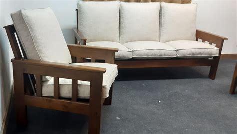 Juego De Living Sillones En Madera Omb Muebles Uruguay