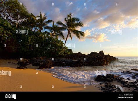 Sunset at Secret Beach, Maui, Hawaii Stock Photo - Alamy