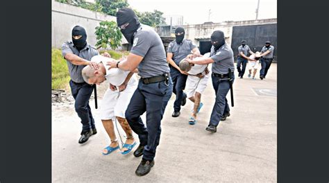 Trasladan cabecillas de Barrio 18 La Prensa Gráfica