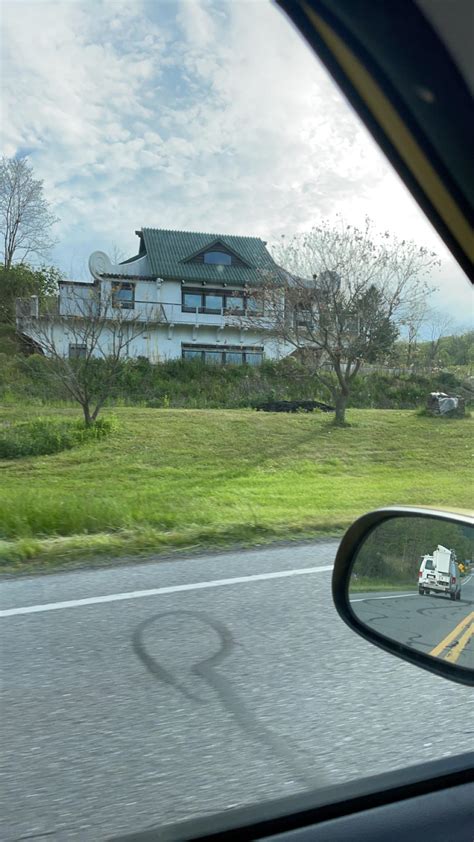 Really weird Japanese-inspired house I came across in the middle of nowhere in rural ...