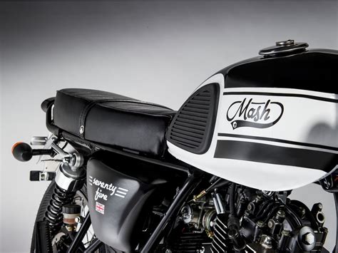 Motorrad Vergleich Mash Cafe Racer 125 Silver Edition 2020 Vs Mash