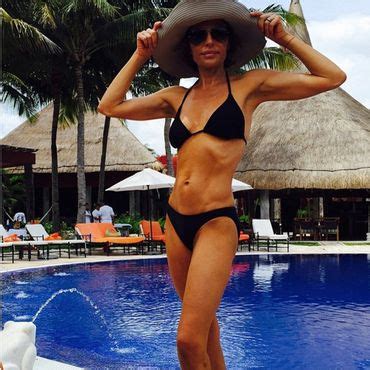 Hot Sexy Johanna Klum Bikini Pics