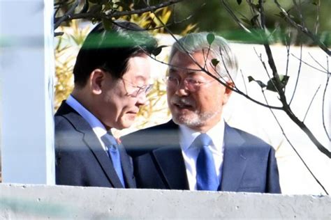 李在明氏に「肩入れ」する文在寅元大統領「”議会権力”まで手渡してはならない」＝韓国｜ニフティニュース