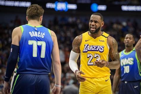 Lebron James Triple Double Leads Lakers Past Mavericks Without Anthony