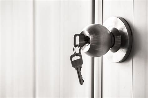 10 Types Of Door Locks And How They Work With Pictures Homenish