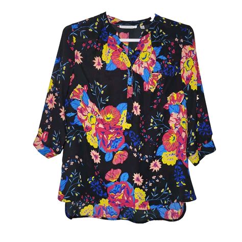 Violet And Claire Black Floral 3 4 Sleeve V Neck Sheer Blouse Womens