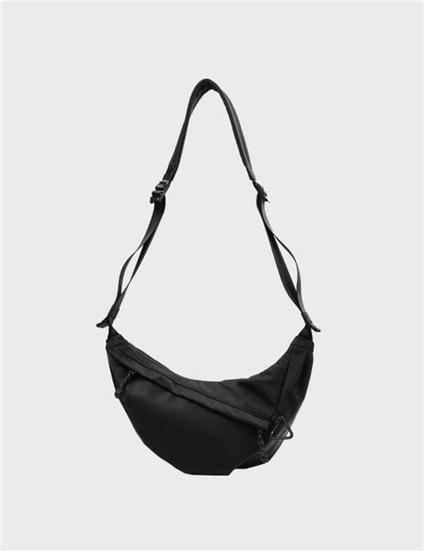 Musinsa Playian Snug Body Bag M Black