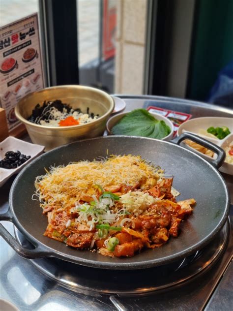 삼산회관 돼지김치구이 치즈사리 셀프주먹밥 송도타임스페이스맛집 추천 네이버 블로그