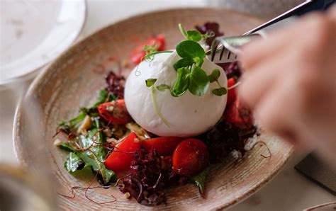 Recepten Met Burrata Gezocht Dit Zijn Onze Favorieten Culy Nl