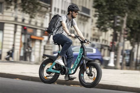 On a roulé avec le Yamaha Booster cet étonnant vélo électrique aux