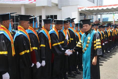 Politeknik Kelautan Dan Perikanan Kampus Maluku Luluskan Wisudawan