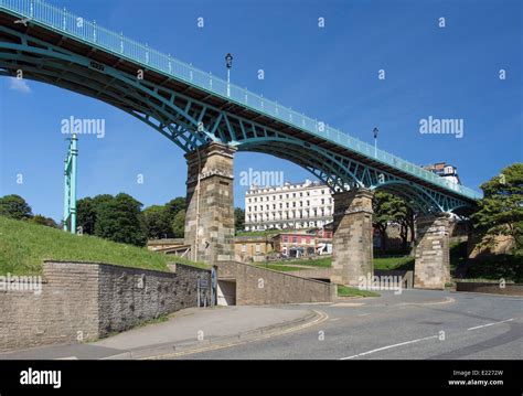 Spa Bridge Scarborough Yorkshire Uk Stock Photo Alamy