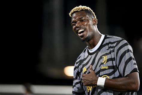 Photo Info L international français de la Juventus Paul Pogba