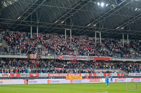 Resovia Rozpoczyna Sprzeda Bilet W Na Derby Rzeszowa