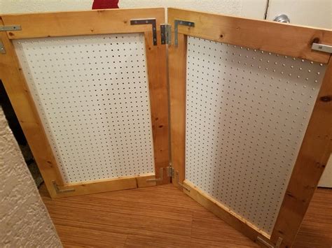 Make A Folding Pegboard Display Pegboard Display Craft