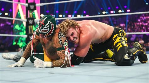 Rey Mysterio Makes History At Wwe Crown Jewel