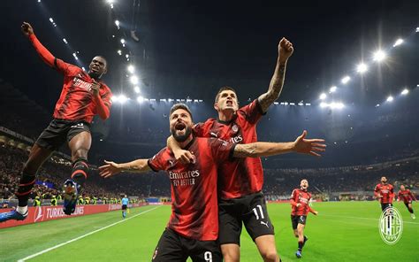 Ac Milan 2 1 Psg Giroud Secures Crucial Comeback Victory In The