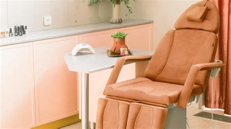 Bevel Aesthetics | Evidence Based - Natural Results