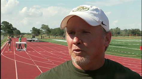 Houston Texans nominate Santa Fe coach Mark Kanipes for NFL award - ABC13 Houston