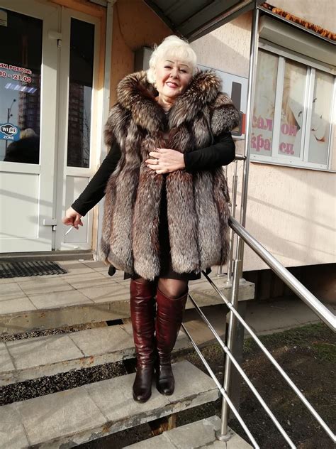 Pin By Evgen On шуба 1 Fur Coats Women Affordable Fashion Clothes