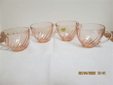 Vintage Set Of 4 Arcoroc France Pink Glass Tea Cups Swirl Etsy