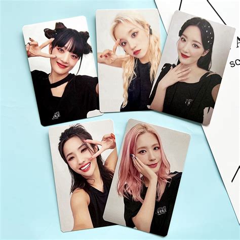 5pcs Set G I DLE WORLD TOUR JAPAN Photocards SOYEON MIYEON MINNIE YUQI