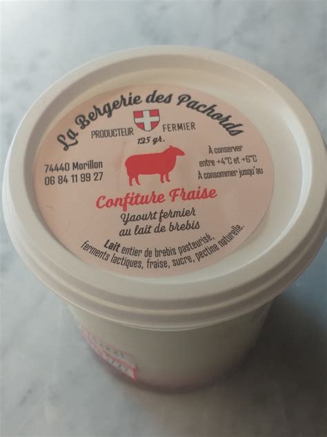 Yaourt Au Lait De Brebis Fraise G Gaec La Bergerie Des Pachords