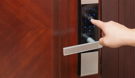 5 Top Benefits Of Commercial Electronic Locks Wanderglobe