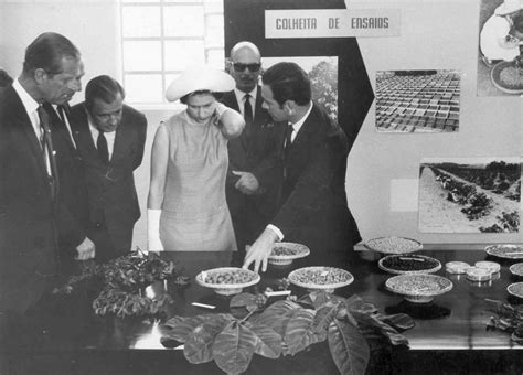 Fotos Rainha Elizabeth Ii Visitou Campinas Em Campinas E Regi O