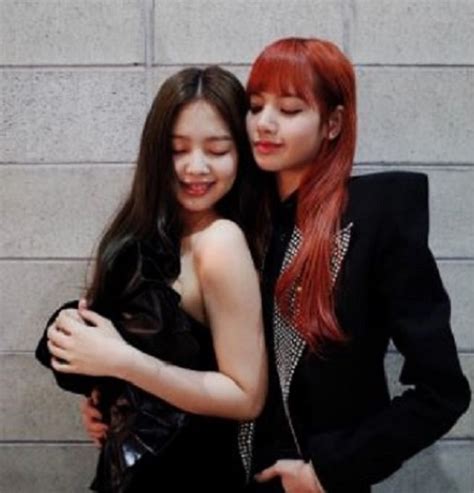 BLACKPINK Jennie’s Boyfriend Revealed - And It Turns Out To Be Member Lisa?