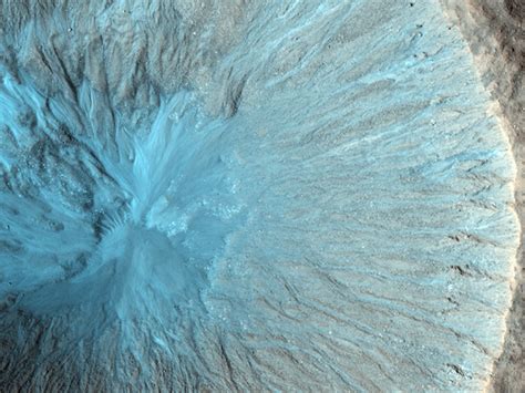 Nasa Mro Hirise Image Of Mars A Youthful Crater And Its Ejecta Spaceref