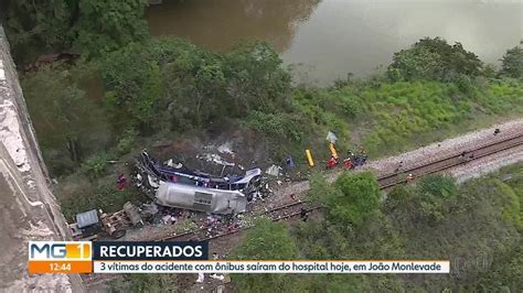 Vídeo Mais três vítimas de acidente ônibus que caiu de viaduto