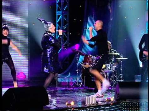 Верка Сердючка - "Дольче Габбана" (2010) - YouTube Music