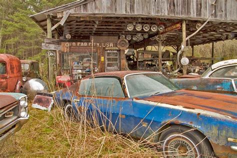 World S Largest Old Car Junkyard Old Car City U S A Sometimes Interesting