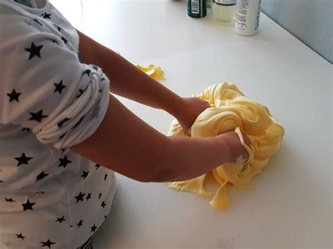 Fluffy Slime Selber Machen Mit Rasierschaum Anleitung