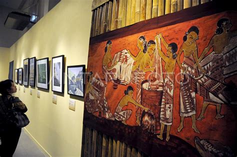 PAMERAN BATIK INDONESIA ANTARA Foto