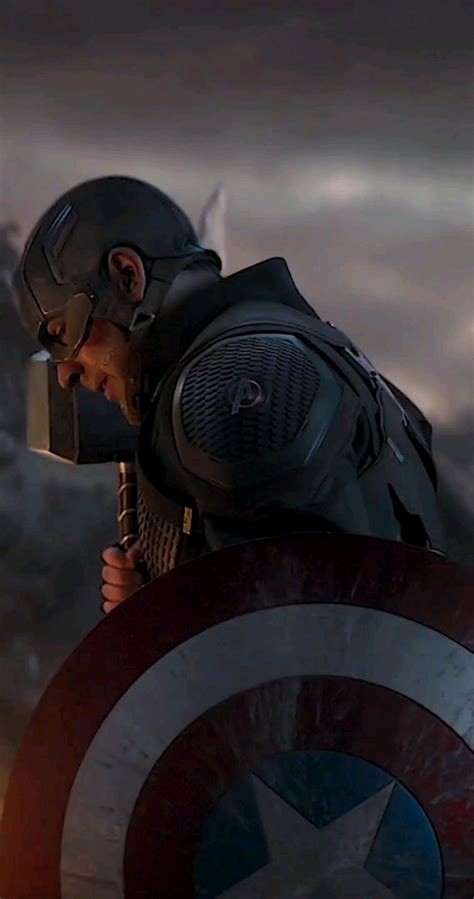 Captain America With Mjolnir Wallpapers Top Free Captain America With