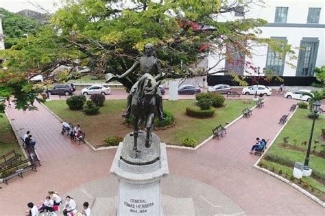 Tour Privado Nas Eclusas De Miraflores E Na Cidade Velha