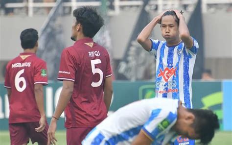 Kalah Lawan Sriwijaya Fc Pelatih Psps Riau Resmi Dipecat Akun Resmi