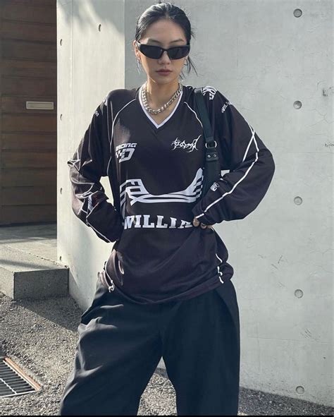 Korean Streetwear Fashion Streetwear Fits Y K Streetwear Bella Hadid